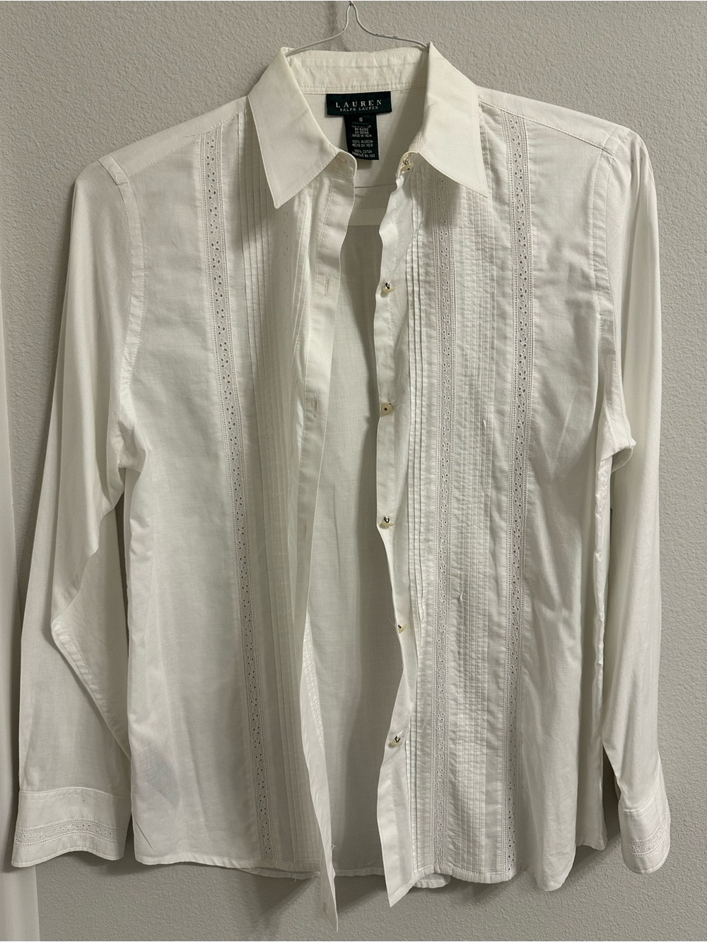 Lauren Ralph Lauren White Eyelets Trim Button Down Shirt 100% cotton size S